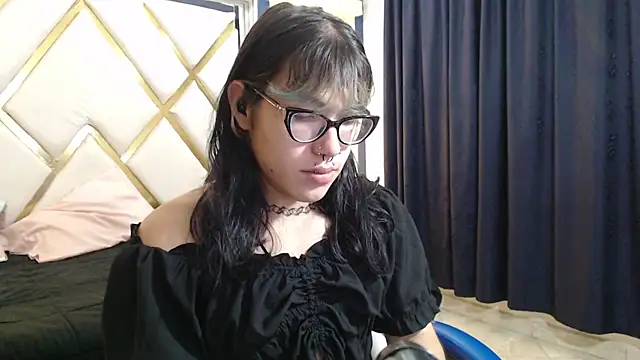lilith ayanami online show from July 14, 7:41 pm