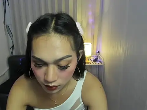 FyangFoxx online show from January 15, 5:44 pm