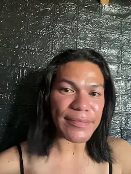 HugeAgatha online show from April 2, 11:14 pm