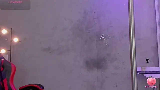 naomi  blair online show from March 20, 3:40 am