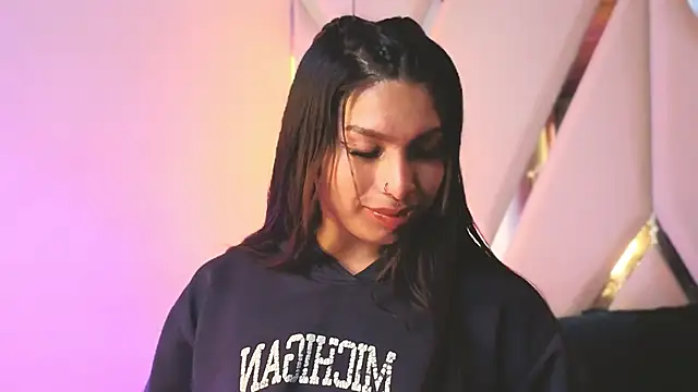 MeelFox online show from March 31, 1:46 pm