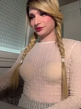 Julia SweetBaby online show from March 25, 4:01 pm