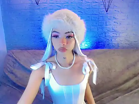 DahliaGill online show from February 7, 3:45 am