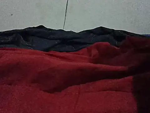 saraborges online show from May 31, 2:43 am