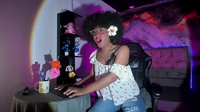 CataleyaMoon  online show from June 2, 7:48 pm