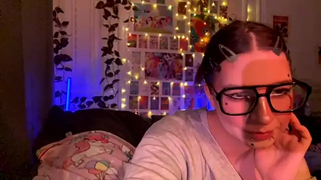 moonvampiq online show from February 25, 10:14 pm