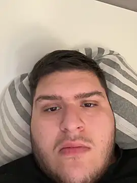 dare2002 online show from March 1, 10:43 am