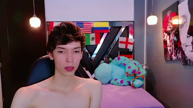 Stefany PiInk online show from June 12, 12:48 pm