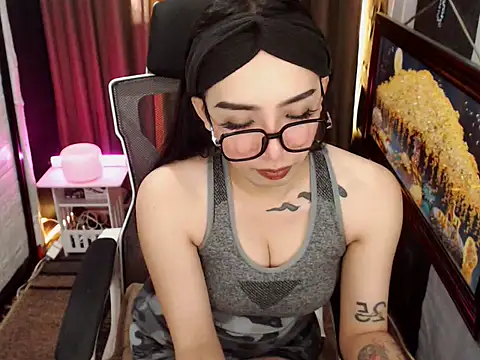 SexyCommander online show from April 18, 2:57 am