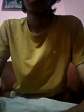 nilakshiperera0 online show from May 11, 4:04 pm