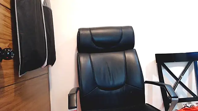 horsemeatcock ellison online show from April 14, 2:33 pm