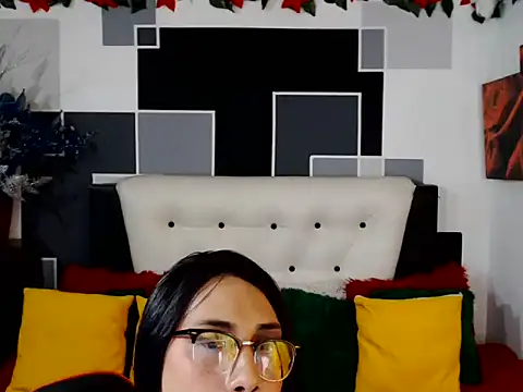 alise capell online show from April 28, 3:38 pm