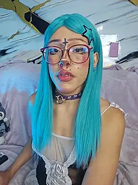 dark nina   online show from July 30, 5:28 am