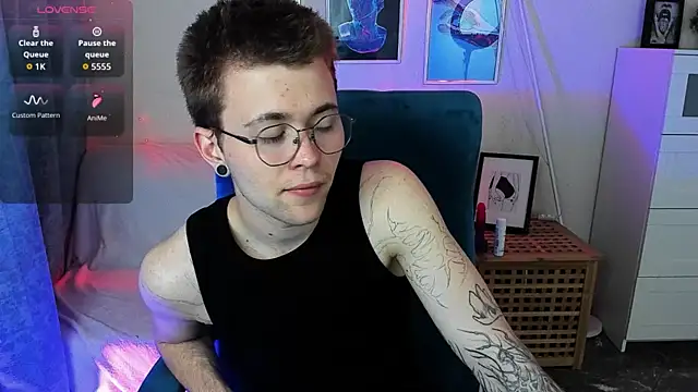 Thomas Norton online show from May 20, 8:48 pm