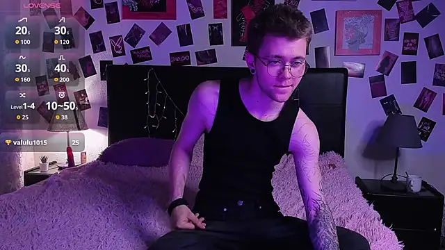 Thomas Norton online show from May 22, 9:00 pm