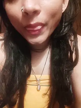 SweetTsAngel online show from April 26, 6:17 pm