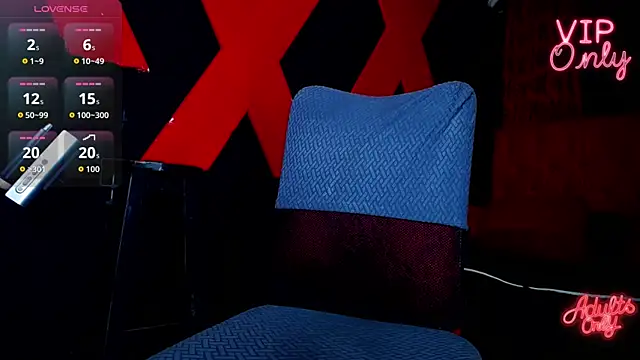 AlanFox1 online show from May 3, 1:26 pm