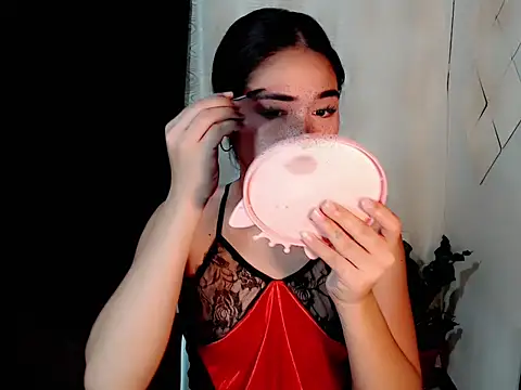urasiankylie online show from May 7, 4:36 pm