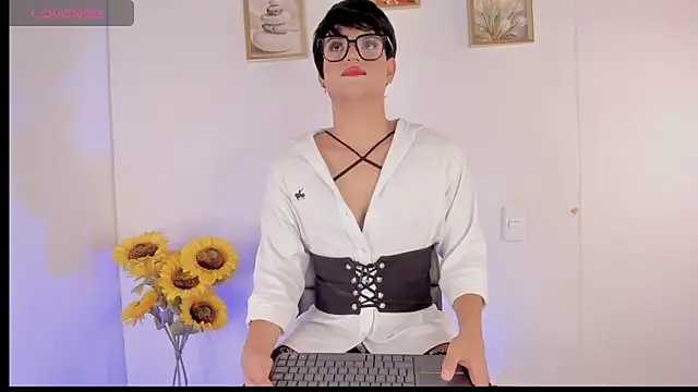 KenPrince  online show from June 4, 8:56 pm