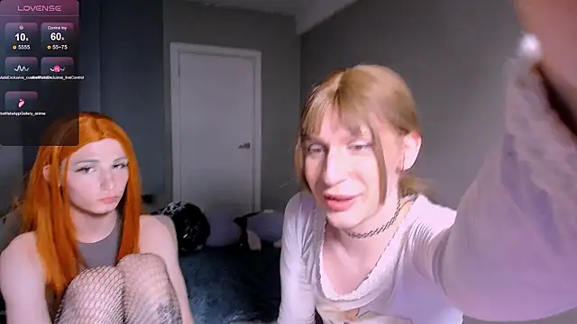 Mikaella Nicole online show from May 7, 9:22 pm