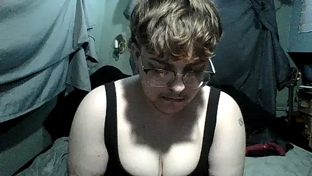 BashfulEmby online show from April 14, 3:33 am