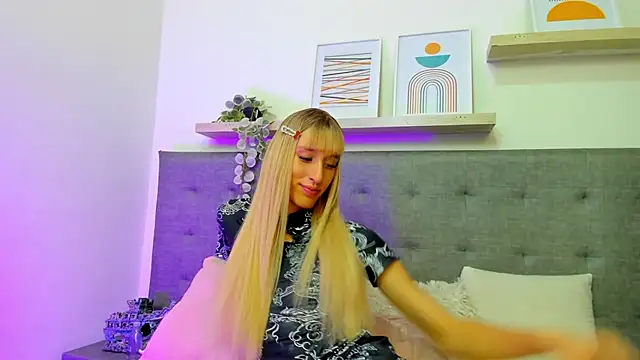 mimi theblondie online show from May 14, 5:28 am