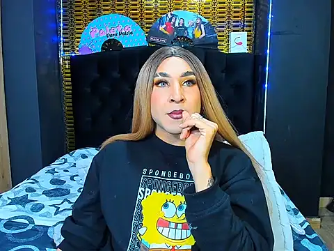 Georgina giio  online show from May 14, 2:10 am