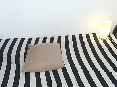 SugarCandyy online show from July 9, 8:07 am