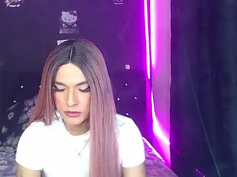 madame kitty online show from June 16, 3:20 am