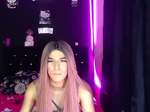 madame kitty online show from July 16, 4:07 am