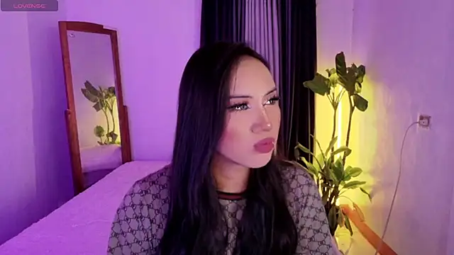 Bell PepperHot online show from June 27, 2:05 am