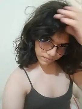cecileah online show from August 5, 4:24 pm