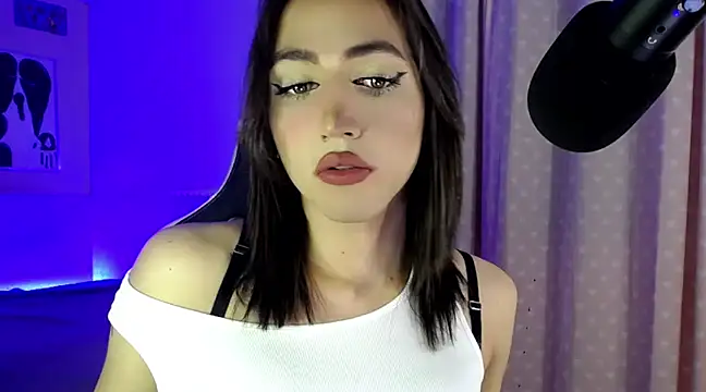 charlottesexxx online show from January 27, 10:38 pm