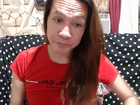 tshugecumxxx online show from April 22, 1:40 pm