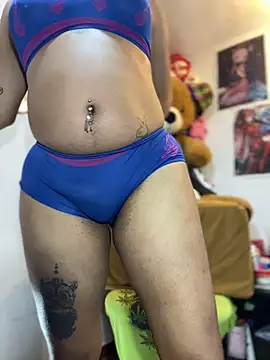 GoddessAlix online show from April 11, 4:10 pm