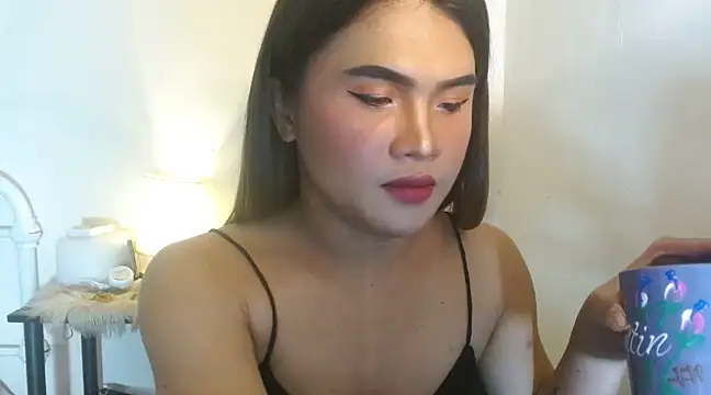 Snapshot of JustineBIGCUM chatting on January 7, 8:05 am JustineBIGCUM online show from January 7, 8:05 am
