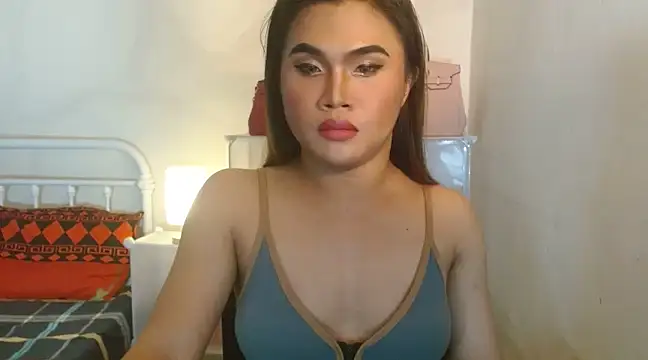 Snapshot of JustineBIGCUM chatting on February 1, 9:11 am JustineBIGCUM online show from February 1, 9:11 am