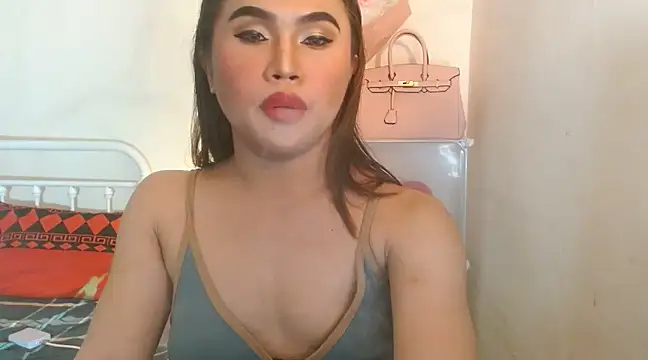Snapshot of JustineBIGCUM chatting on February 7, 9:58 am JustineBIGCUM online show from February 7, 9:58 am