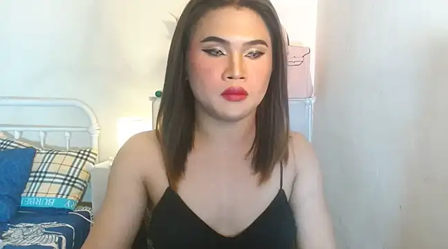 Snapshot of JustineBIGCUM chatting on February 20, 7:34 am JustineBIGCUM online show from February 20, 7:34 am