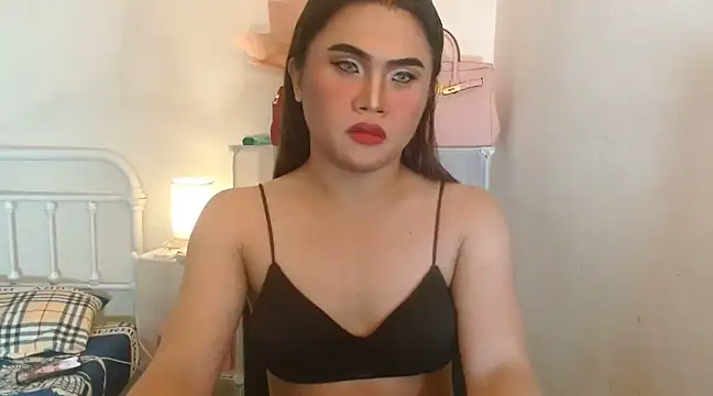 Snapshot of JustineBIGCUM chatting on March 5, 10:40 am JustineBIGCUM online show from March 5, 10:40 am
