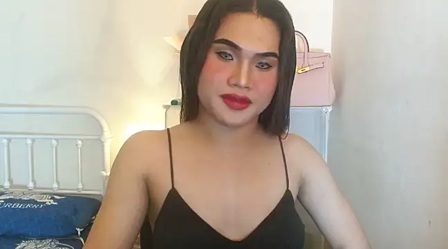 Snapshot of JustineBIGCUM chatting on March 7, 10:27 am JustineBIGCUM online show from March 7, 10:27 am