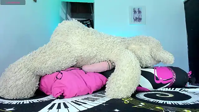 briitany hot online show from October 22, 2:24 am