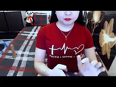 VeryFeminineTrans online show from May 23, 3:30 pm