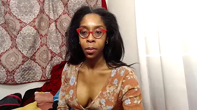 Snapshot of MissMegane chatting on January 13, 7:21 pm MissMegane online show from January 13, 7:21 pm