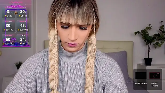 HelenSpellman online show from December 5, 2:47 am