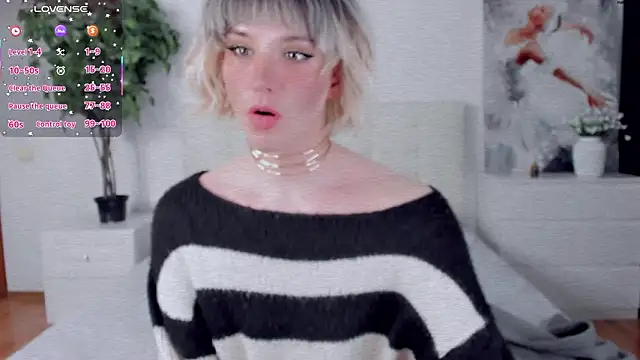 HelenSpellman online show from February 26, 2:05 am