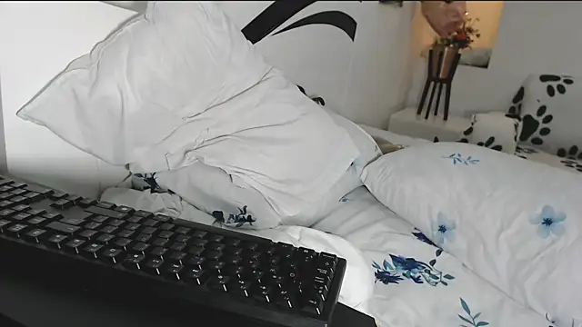 yina-rosse online show from January 15, 10:41 pm