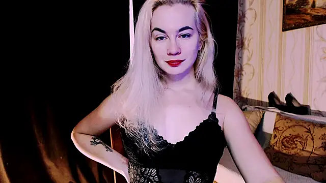 xxxcharismaaa online show from November 25, 8:49 am