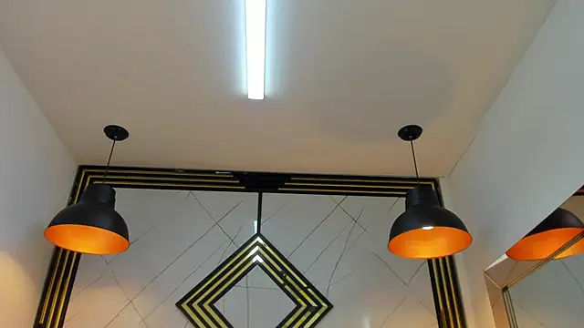 Leisygirl online show from April 2, 3:04 am