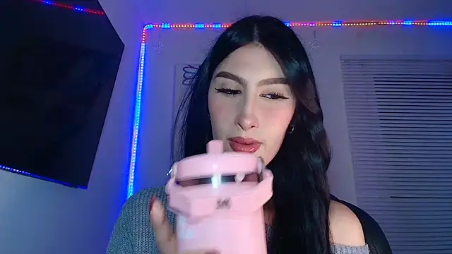 valeria gonzales  online show from April 12, 4:05 am